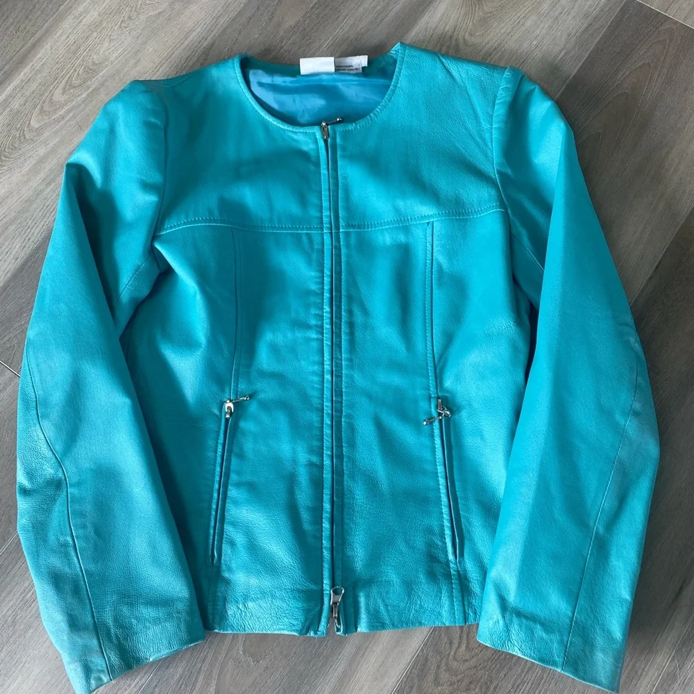 Vintage Newport News Easy Style Turquoise 100% Leather Crop Jacket Size 6 great - Picture 2 of 8